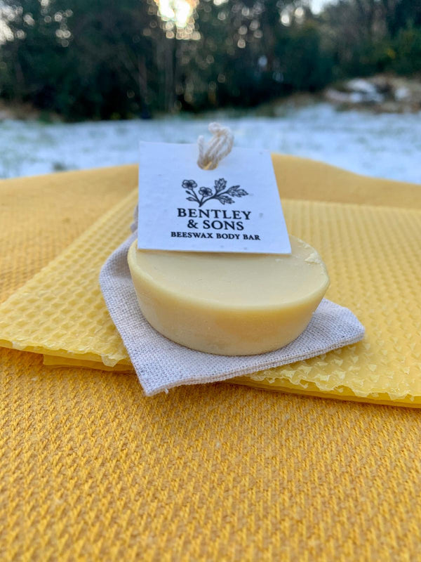 Handmade beeswax moisturising body bar with natural honey and beeswax